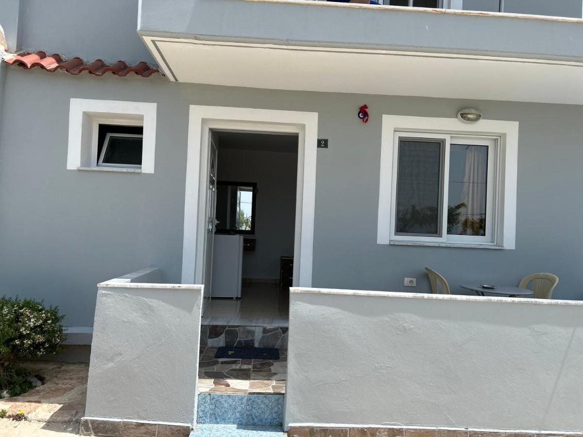 Eri Rooms Sarande Exterior photo