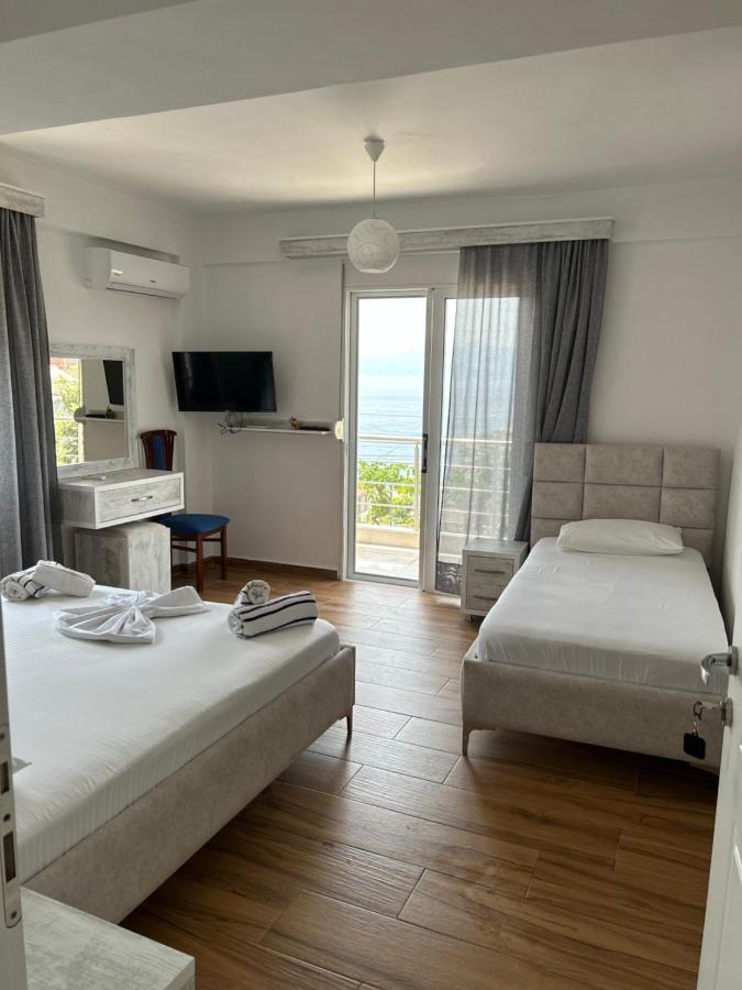 Eri Rooms Sarande Exterior photo