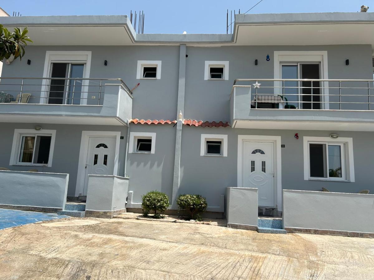 Eri Rooms Sarande Exterior photo