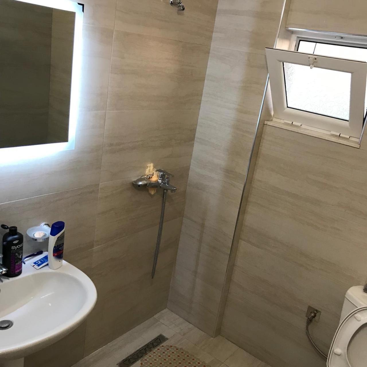 Eri Rooms Sarande Exterior photo