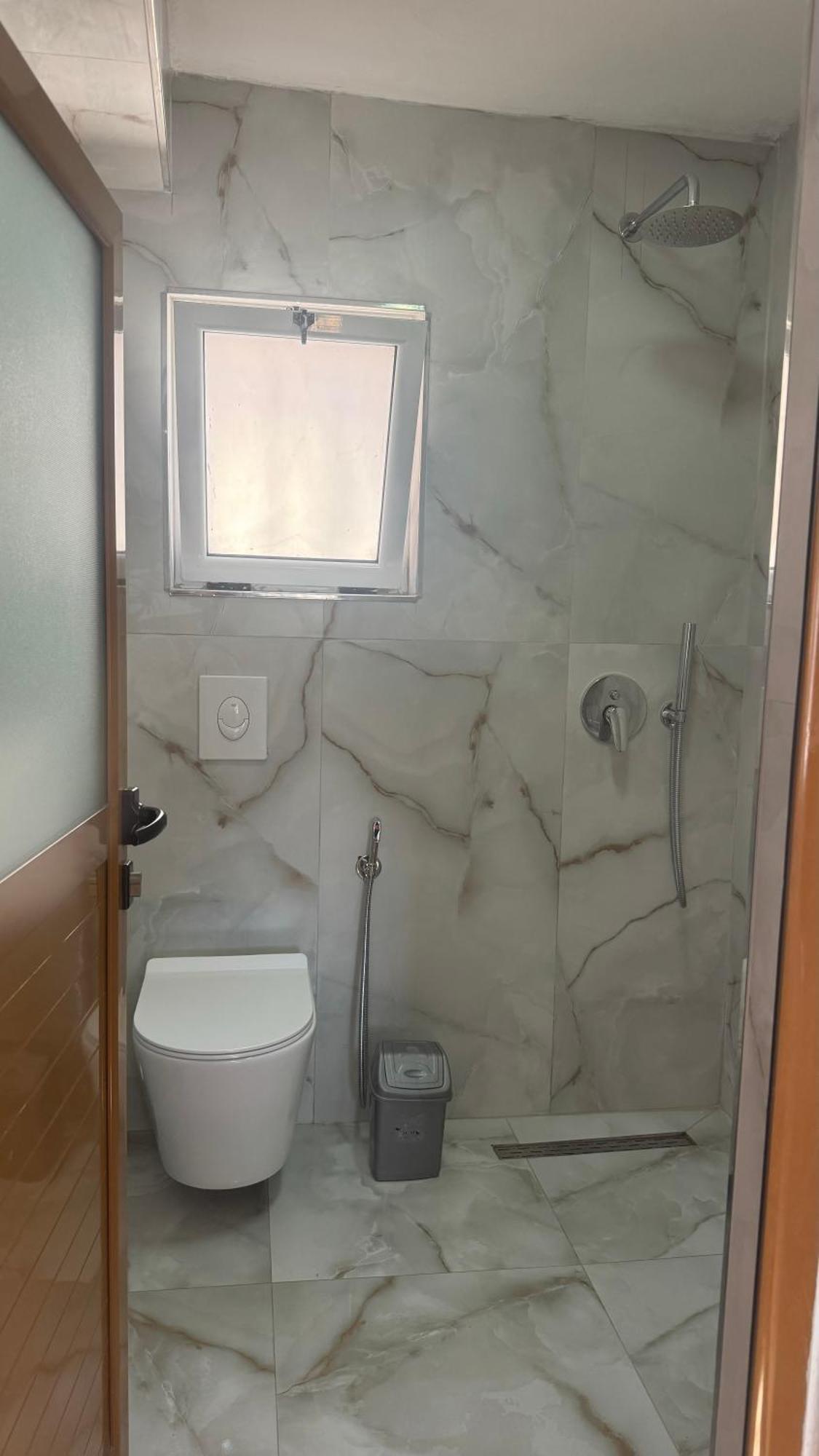 Eri Rooms Sarande Exterior photo